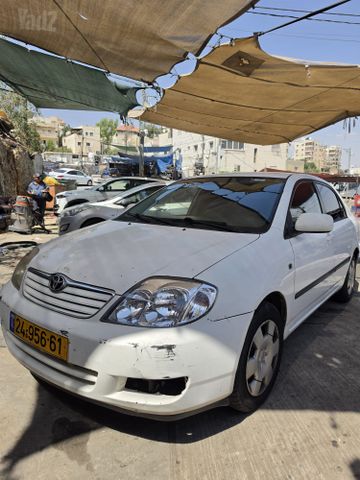טויוטה קורולה