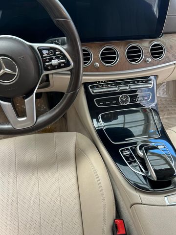 מרצדס-בנץ E-class