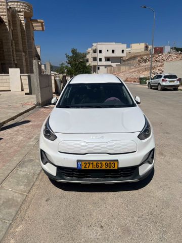 קיה נירו פלוס