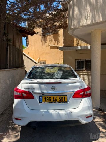 ניסאן סנטרה