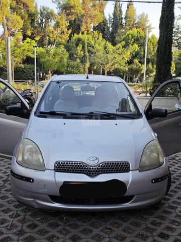 טויוטה יאריס