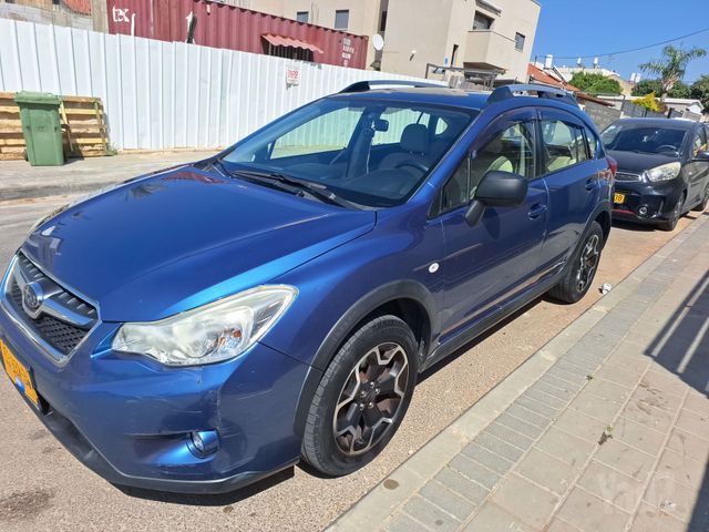 מודעת רכב סובארו XV