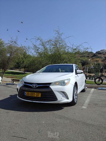 מודעת רכב טויוטה קאמרי