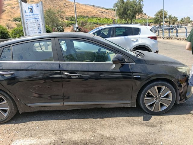 מודעת רכב יונדאי איוניק