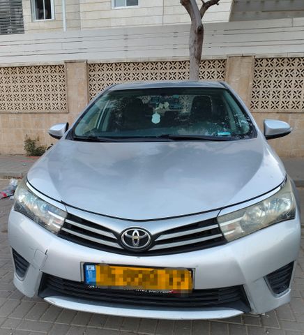 טויוטה קורולה