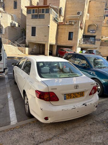 טויוטה קורולה