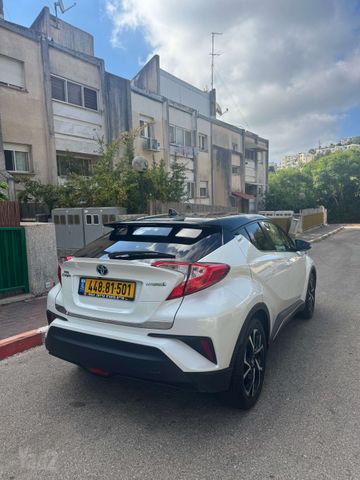 טויוטה C-HR