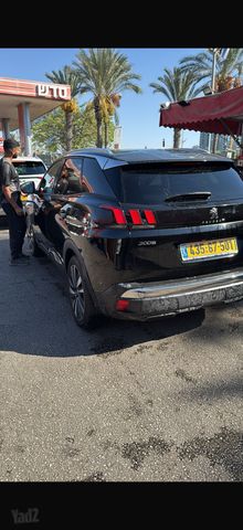 פיג'ו 3008