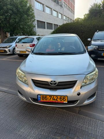 טויוטה קורולה