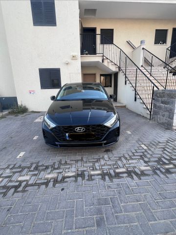 מודעת רכב יונדאי i20
