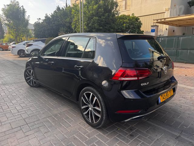 פולקסווגן גולף