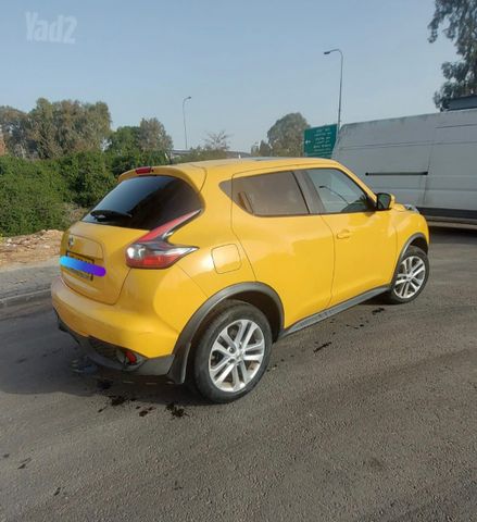 ניסאן ג'וק