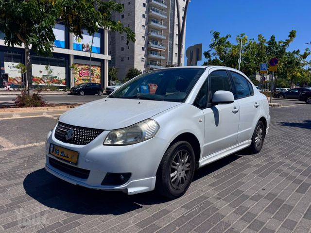 סוזוקי SX4