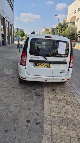 רנו לוגאן