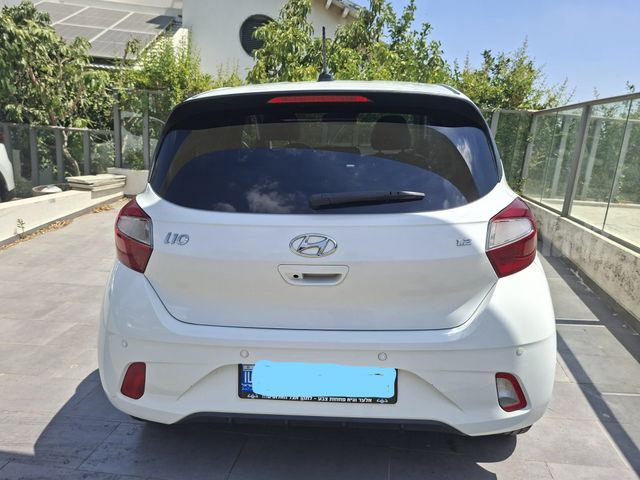 יונדאי i10