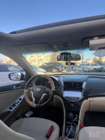 יונדאי אקסנט i25
