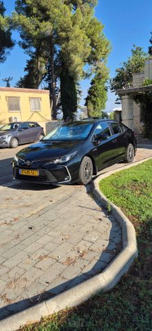 מודעת רכב טויוטה קורולה