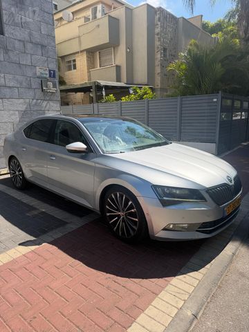 מודעת רכב סקודה סופרב