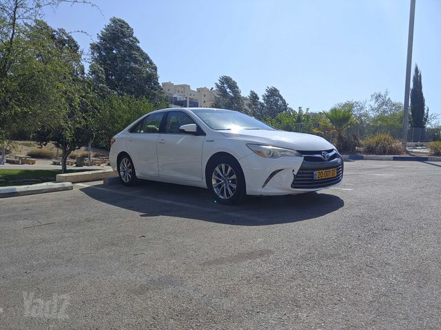 טויוטה קאמרי