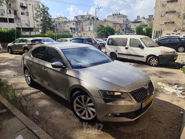 סקודה סופרב