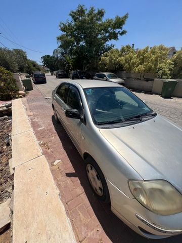 מודעת רכב טויוטה קורולה