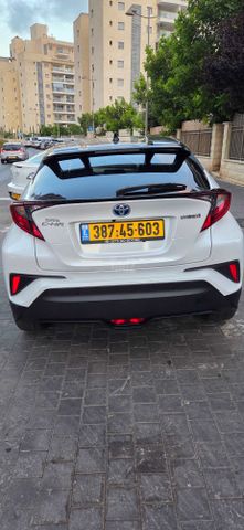 טויוטה C-HR