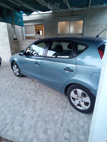 יונדאי i30