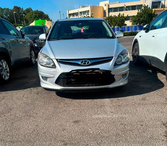 מודעת רכב יונדאי i30