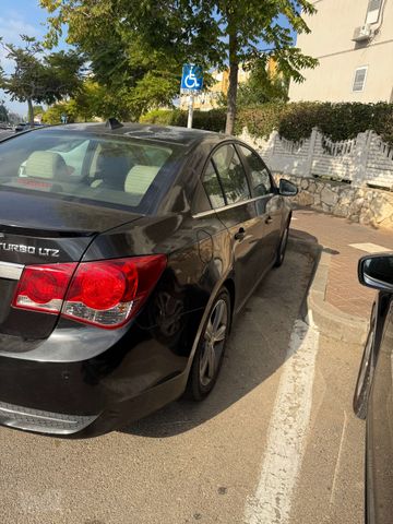 שברולט קרוז