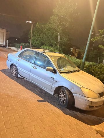 מודעת רכב מיצובישי לנסר