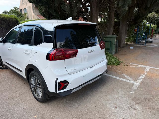 קיה נירו פלוס