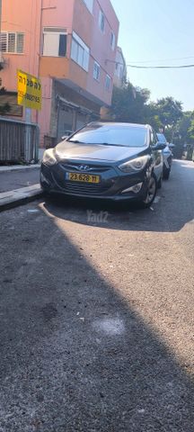 יונדאי i40