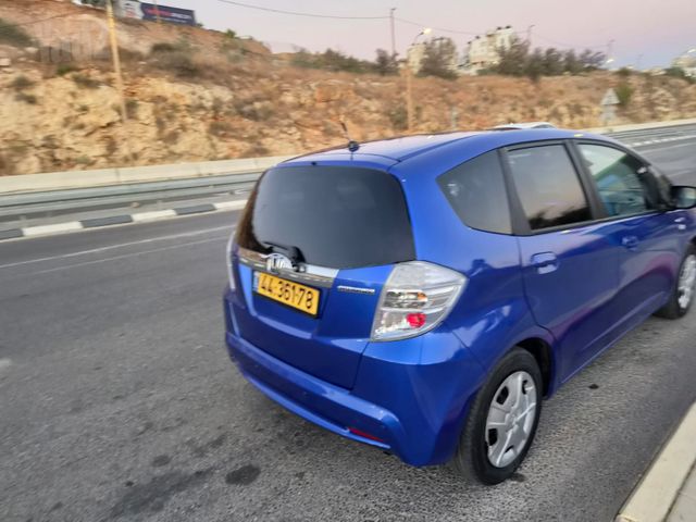 מודעת רכב הונדה ג'אז