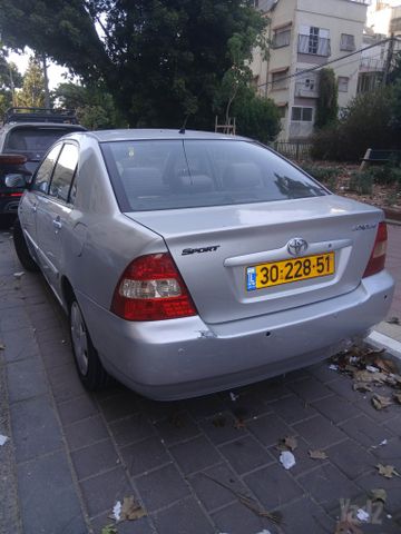 מודעת רכב טויוטה קורולה