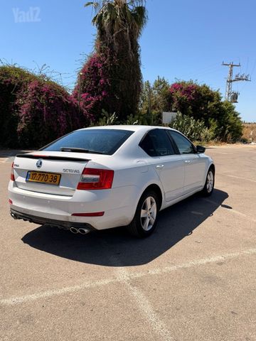 סקודה אוקטביה