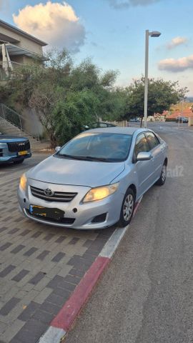 טויוטה קורולה