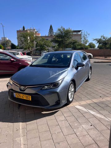 מודעת רכב טויוטה קורולה