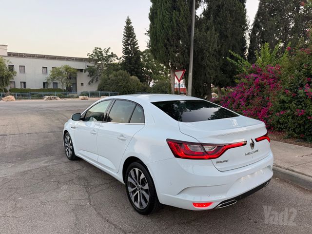 רנו מגאן