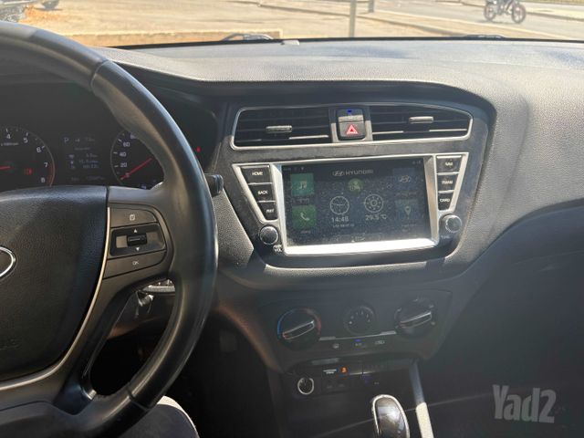יונדאי i20
