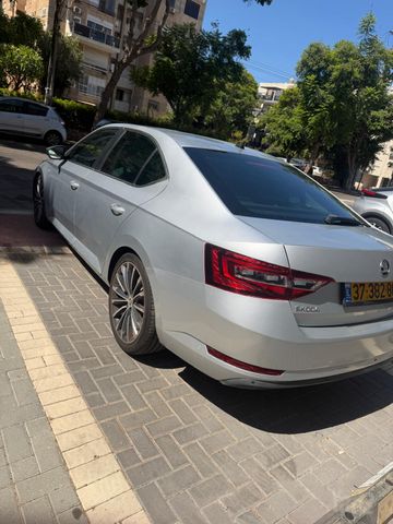 סקודה סופרב