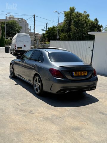 מודעת רכב מרצדס-בנץ C-class