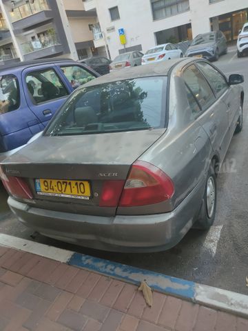 מיצובישי לנסר
