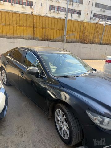 מודעת רכב מאזדה 6