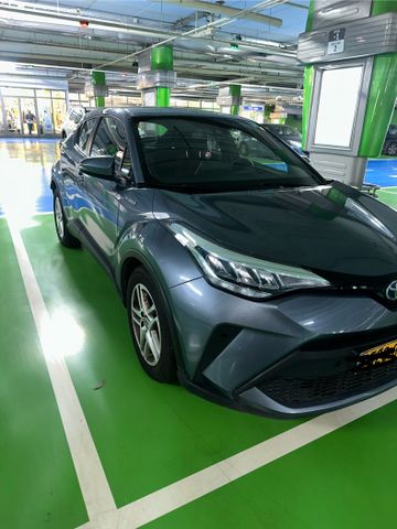 מודעת רכב טויוטה C-HR