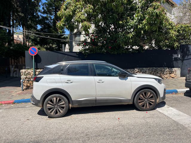 מודעת רכב פיג'ו 3008