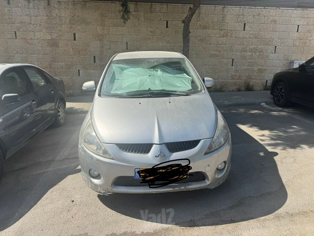 מודעת רכב מיצובישי גרנדיס