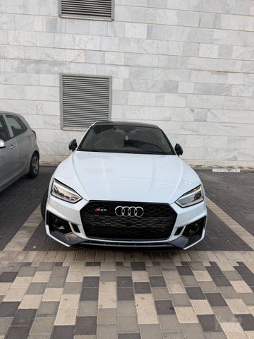 אאודי A5