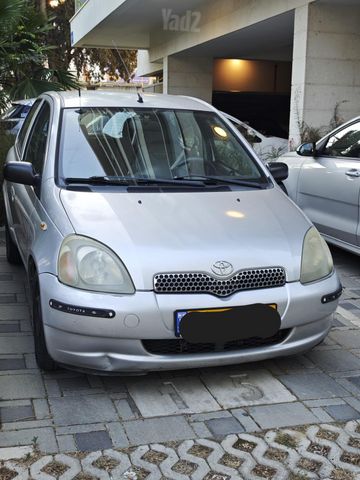 מודעת רכב טויוטה יאריס