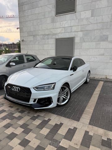 אאודי A5