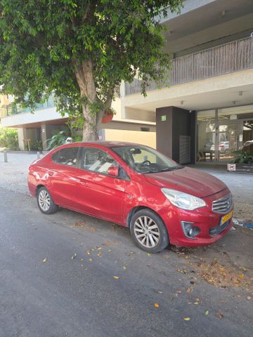 מודעת רכב מיצובישי אטראז'